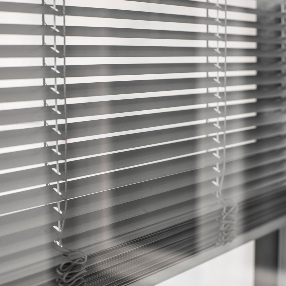 Complementi-Serbaplast-tendine-interno-vetro