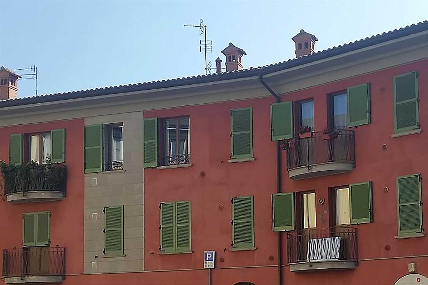 Installazione-oscuranti-tradizionali-Serbaplast