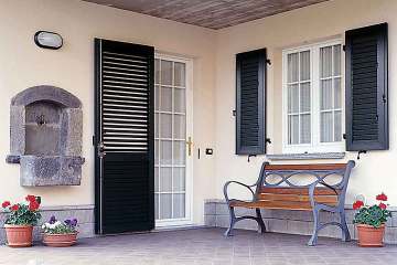 Antone-Persiana-Scurone-Serbaplast-serramenti-in-PVC-e-alluminio-17