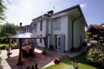 Antone-Persiana-Scurone-Serbaplast-serramenti-in-PVC-e-alluminio-25