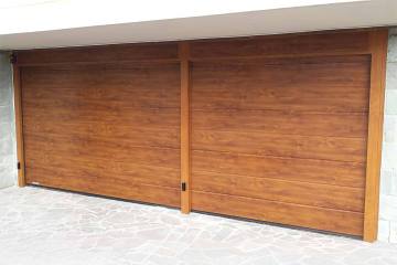 Portoni-sezionali-Serbaplast-serramenti-in-PVC-e-alluminio-4