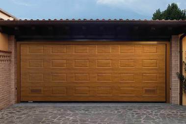 Portoni-sezionali-Serbaplast-serramenti-in-PVC-e-alluminio-5