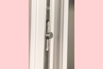 Profili-e-dettagli-Serbaplast-serramenti-in-PVC-e-alluminio-07