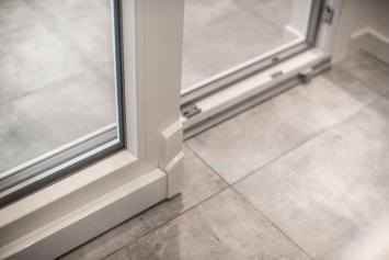 Scorrevoli-Serbaplast-serramenti-in-PVC-e-alluminio-8